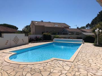 Holiday rental in house (with pool) 8 persons MOLIETS ET MAA (40)